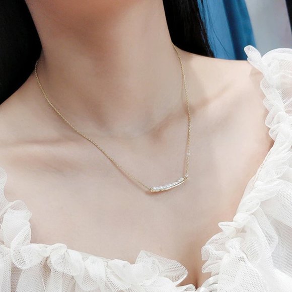 14K Gold Filled on 925 Sterling Silver Elegant Freshwater Pearl Bar Necklace - Picture 4 of 9